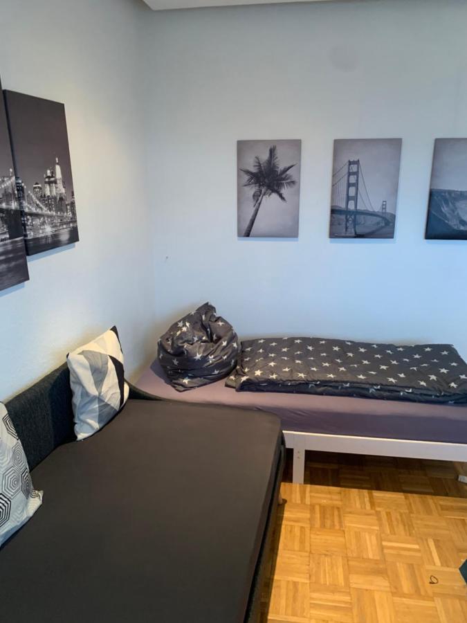 Mainaschaff Mainpark Apartment 4 Schlafzimmer Bis Zu 10 Personen Direkt Ueber Aschaffapartment Bei Aschaffenburg מראה חיצוני תמונה
