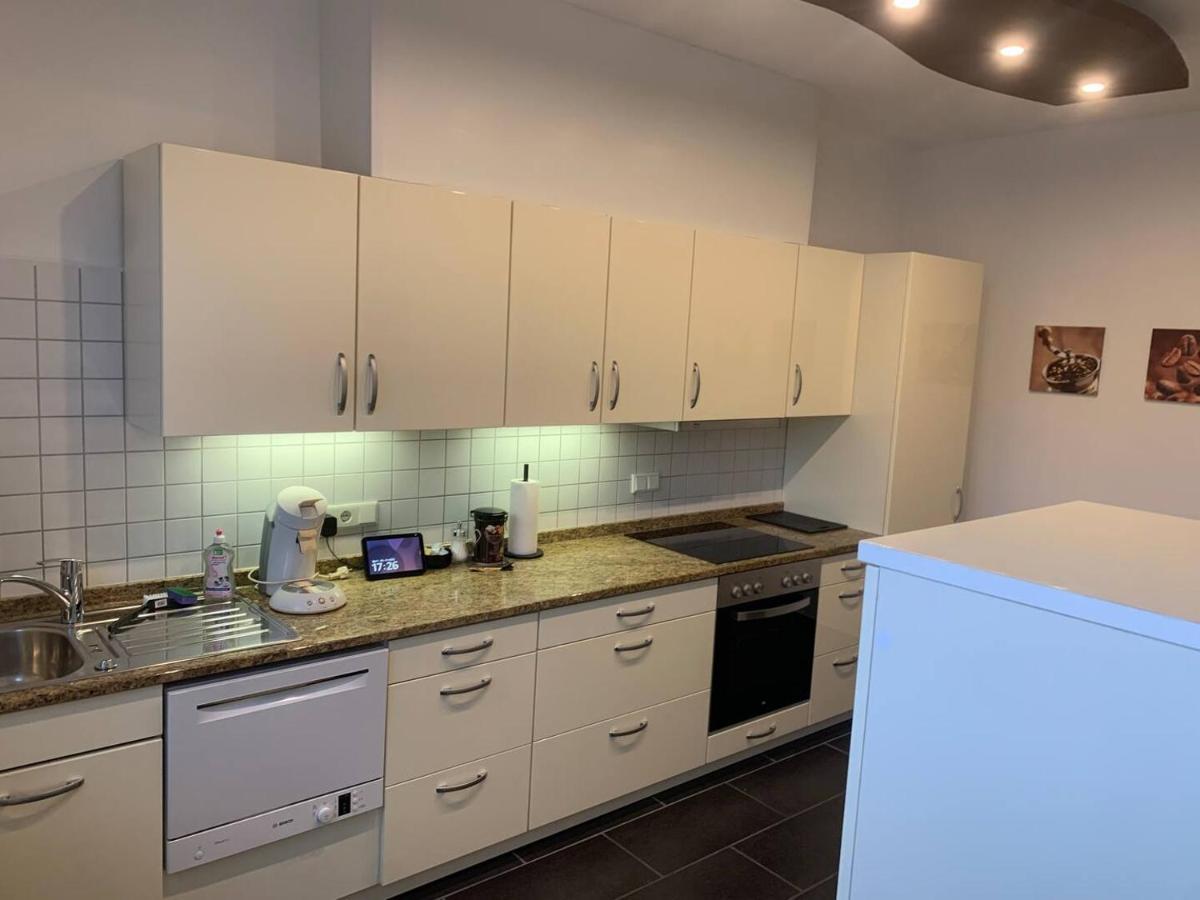 Mainaschaff Mainpark Apartment 4 Schlafzimmer Bis Zu 10 Personen Direkt Ueber Aschaffapartment Bei Aschaffenburg מראה חיצוני תמונה