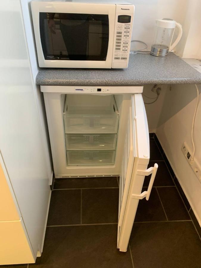 Mainaschaff Mainpark Apartment 4 Schlafzimmer Bis Zu 10 Personen Direkt Ueber Aschaffapartment Bei Aschaffenburg מראה חיצוני תמונה