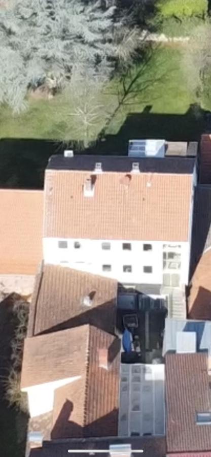 Mainaschaff Mainpark Apartment 4 Schlafzimmer Bis Zu 10 Personen Direkt Ueber Aschaffapartment Bei Aschaffenburg מראה חיצוני תמונה